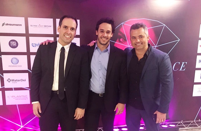 EM BH: Dr. Fernando Manfrim integra equipe Daniel Machado na Maxillo Facial Tips Immersion 