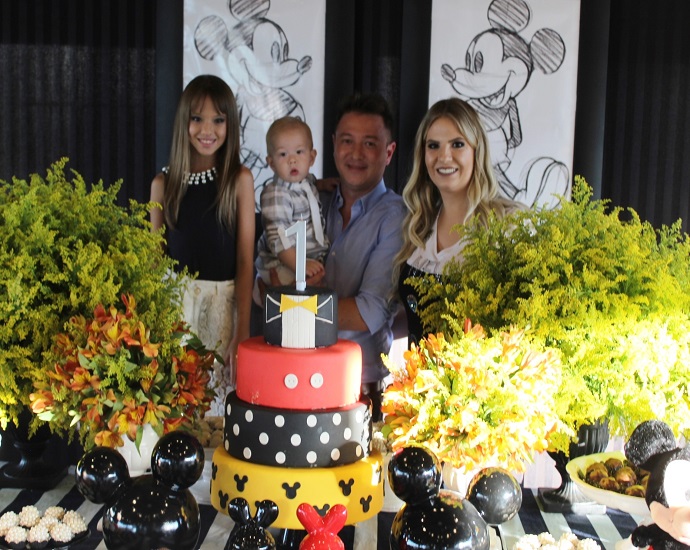 #bentoFaz1: Natália e Ricardo Castilho celebram primeiro ano do filho Bento com festa no Alpha Jales